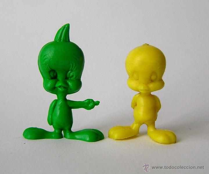 Figuras de goma Kinder: Figuras Dunkin y kinder Warner - Foto 1