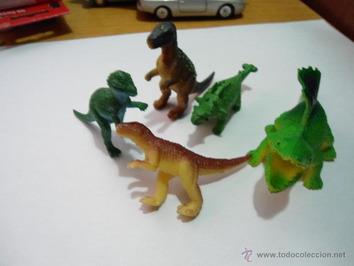Figuras de goma y PVC: Lote 5 dinosaurios PVC - Foto 1