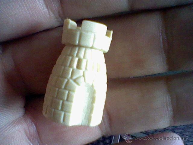 Figuras de goma y PVC: torre blanca premium chicles dunkin - Foto 1