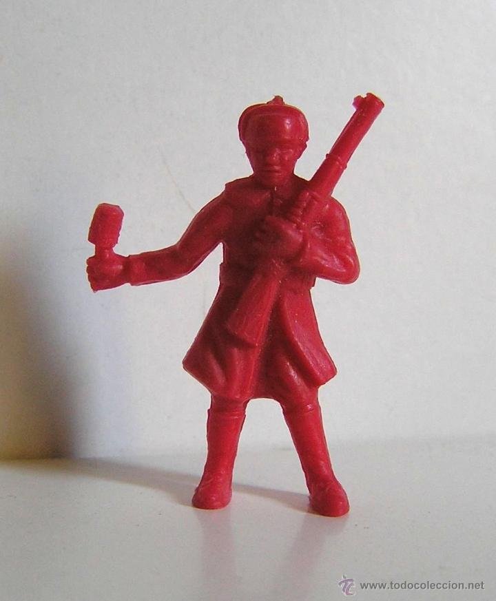 Figuras de Borracha e PVC: Figura Dunkin serie Soldados del Mundo (Ruso)