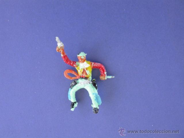 Figuras de goma y PVC: FIGURA SOTORRES - Foto 1