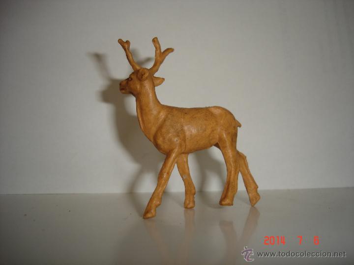 Figuras de goma y PVC: FIGURA CIERVO DE PECH - Foto 2