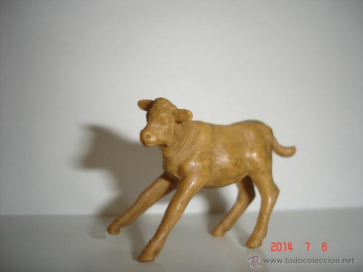 Rubber and PVC Figures: FIGURA DE PL&Aacute;STICO BECERRO
