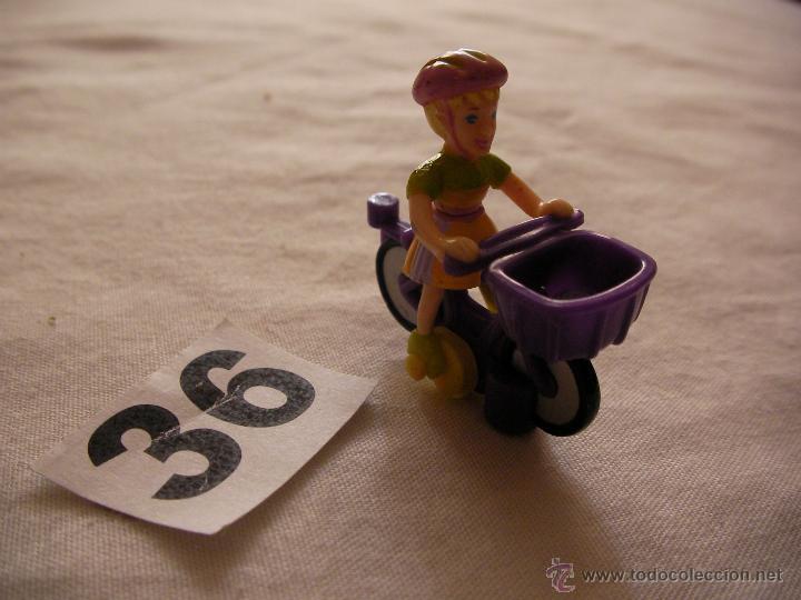 Figuras de goma y PVC: CHICA EN BICICLETA - ENVIO GRATIS A ESPA&Ntilde;A - Foto 1