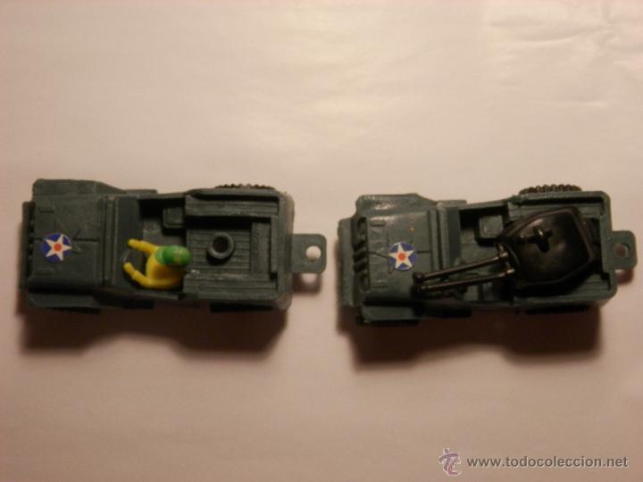 Figuras de goma y PVC: coches de plastico - Foto 1