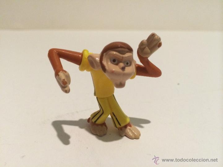 Figuras de Borracha e PVC: KINDER SORPRESA 2006 CHIMBANZAI FIGURA 06