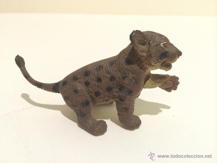 Figuras de goma y PVC: FIGURA PVC LEOPARDO CRIA - Foto 2
