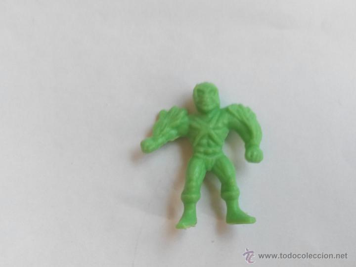 Figuras de goma y PVC: figura dunkin masters del universo - Foto 1