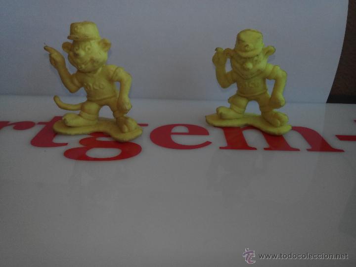 Figuras de goma y PVC: dunkin dos monos de cereales kellog - Foto 1