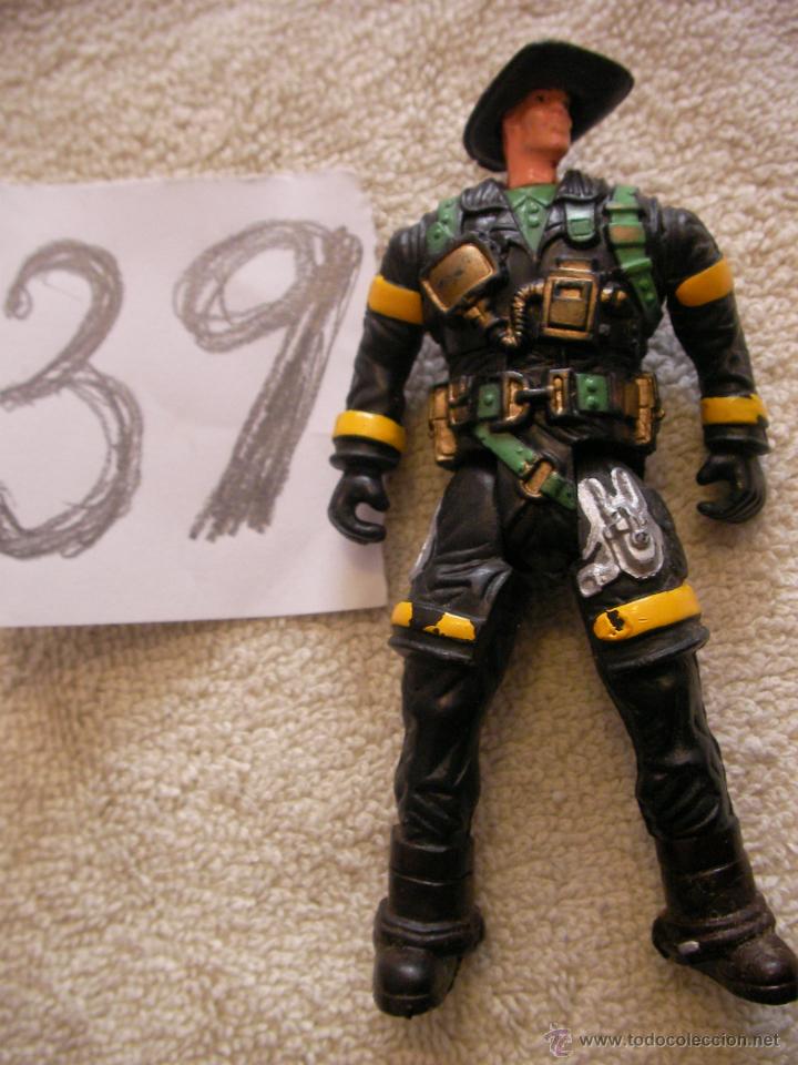 Rubber and PVC Figures: BOMBERO - ENVIO GRATIS A ESPA&Ntilde;A
