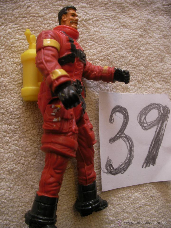 Figuras de goma y PVC: BOMBERO - ENVIO GRATIS A ESPA&Ntilde;A - Foto 1