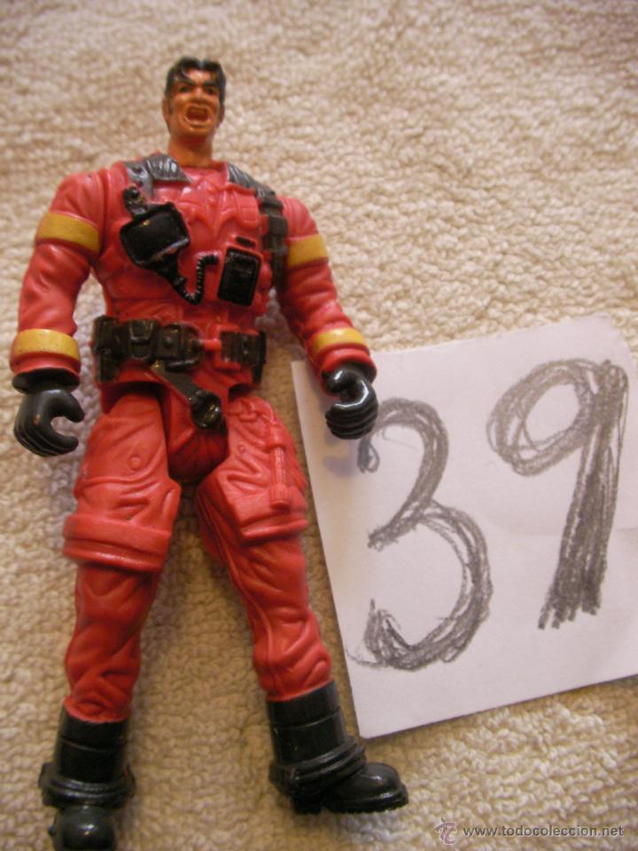 Figuras de goma y PVC: BOMBERO - ENVIO GRATIS A ESPA&Ntilde;A - Foto 1
