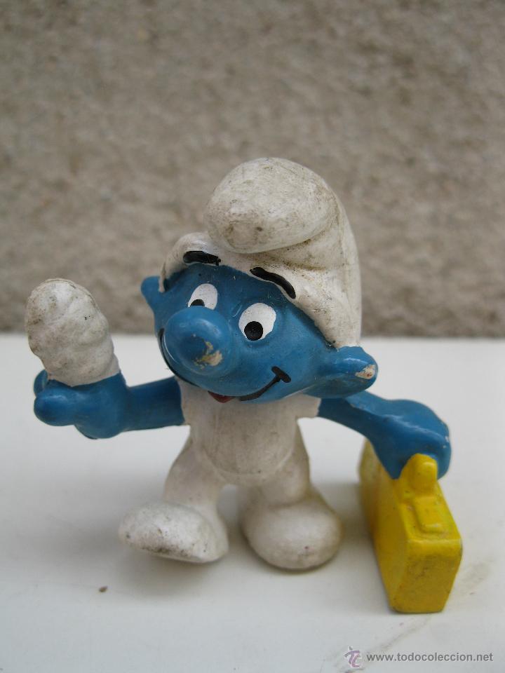 Figuras de Goma y PVC: PITUFO CON MALET&Iacute;N - FIGURA DE PVC.