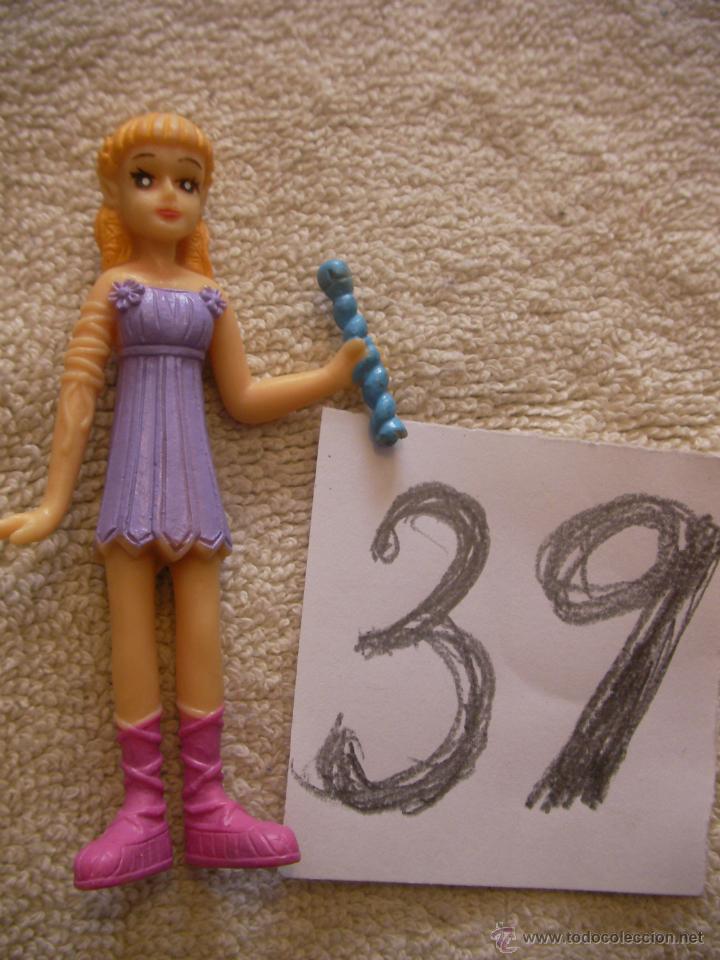Figuras de goma y PVC: CHICA - ENVIO GRATIS A ESPA&Ntilde;A - Foto 1