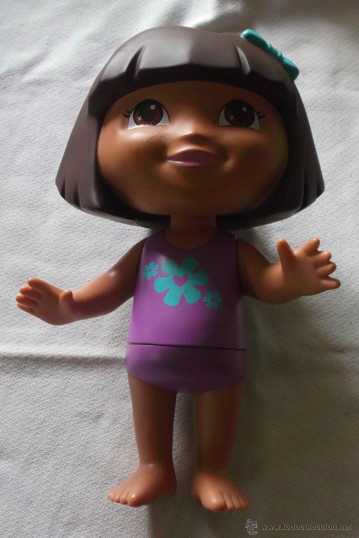 Figuras de goma y PVC: mu&ntilde;eca articulada 23 cms de altura