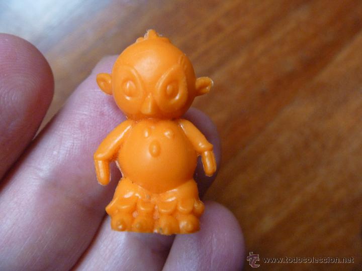 Figuras de goma y PVC: Dunkin el buho oliver naranja de la Warner - Foto 3