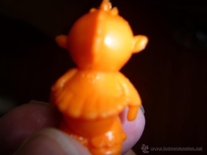 Figuras de goma y PVC: Dunkin el buho oliver naranja de la Warner - Foto 4