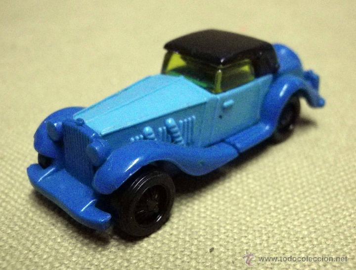 Figuras de Goma Kinder: COCHE DE PLASTICO COLECCIONABLE, PREMIUM HUEVO KINDER