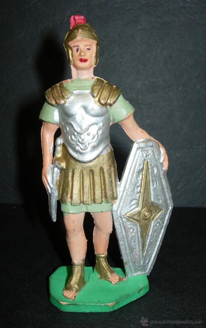 Figuras de goma y PVC: figura ROMANO de Oliver - Foto 1