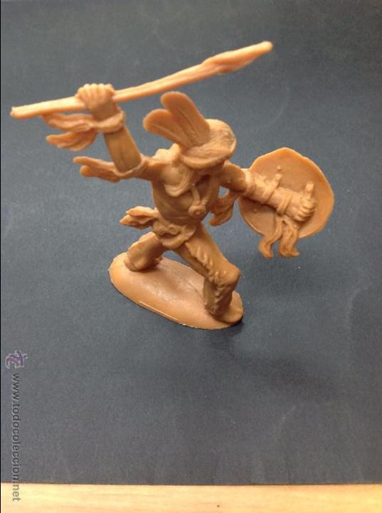 Figuras de goma y PVC: FIGURA INDIO MONTEPLAST - Foto 1