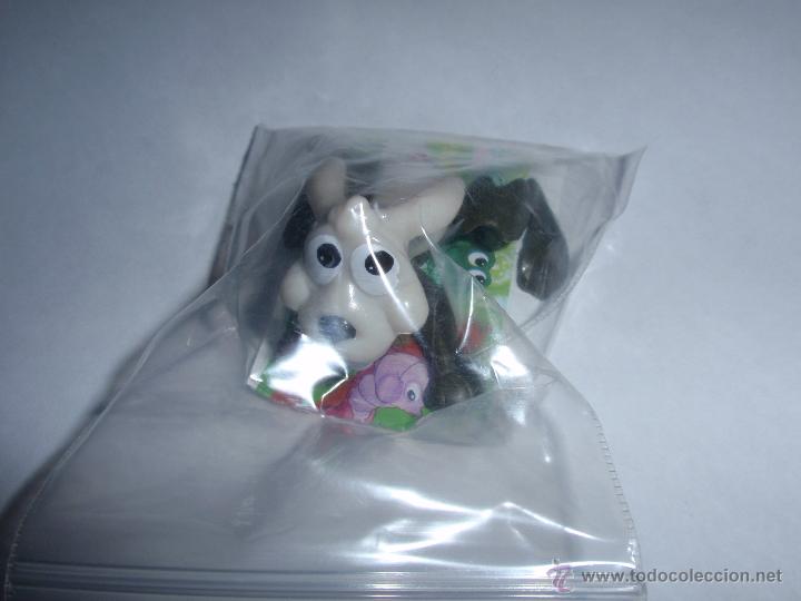 Figuras de Goma Kinder: Figurita Huevo Kinder CONEJO saltador - K99 n&ordm; 03
