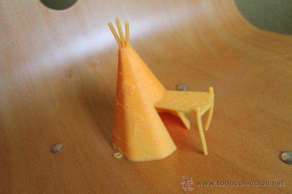 Figuras de goma y PVC: CAMPAMENTO INDIO. TIPI INDIO. INDIOS Y VAQUEROS. - Foto 1