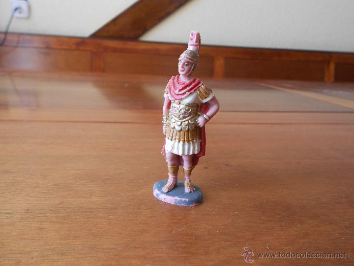 Figuras de goma y PVC: ROMANO A&Ntilde;OS 70 PECH - Foto 1