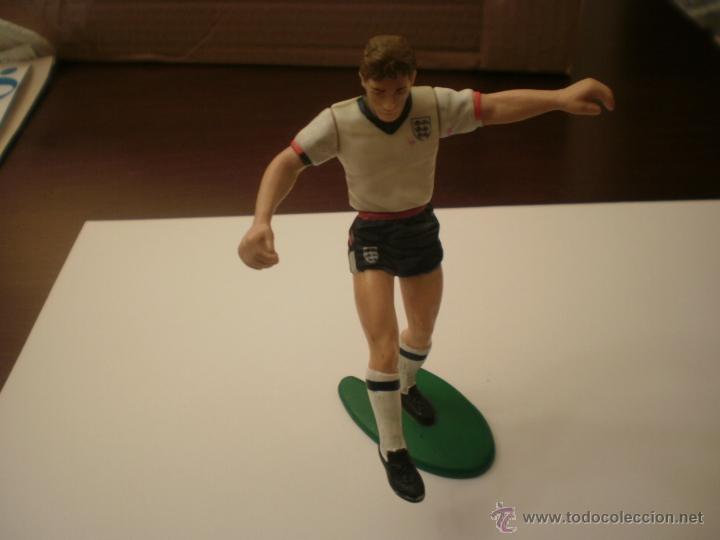 Figuras de Goma y PVC: TONKA CORP 1989 FUTBOLISTA DE LA SELECCION DE INGLATERRA IAN ROBSON PVC A&Ntilde;OS 80