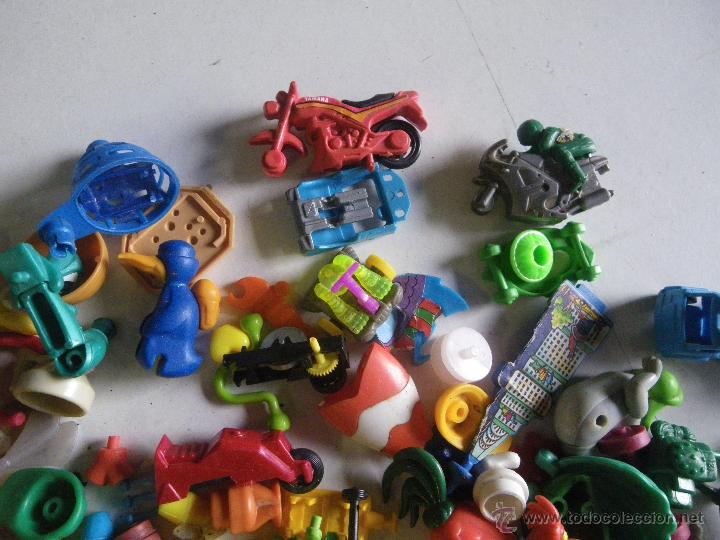 Figuras de goma Kinder: LOTE DE  FERRERO Y KINDER - Foto 2