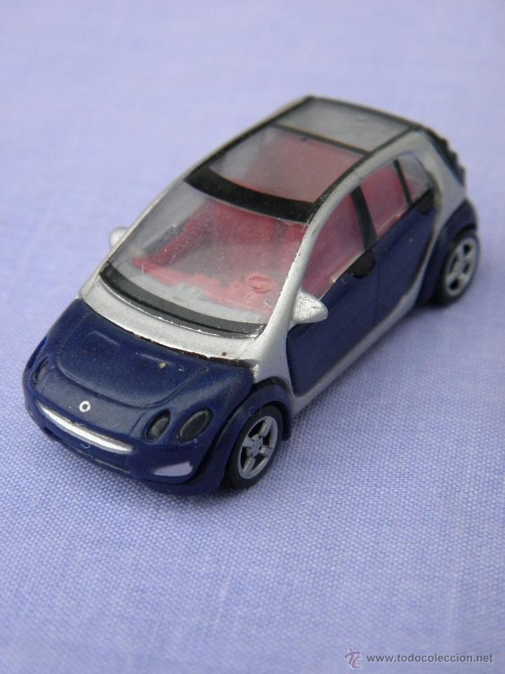 Figuras de goma Kinder: Figurita Kinder coche Smart - Foto 1