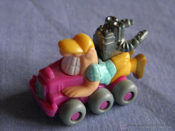 Figuras de goma Kinder: Figurita Kinder cami&oacute;n - Foto 1