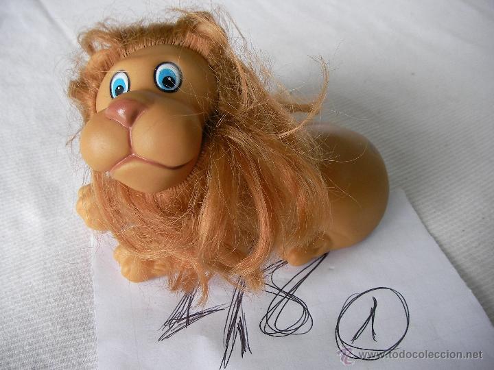Figuras de goma y PVC: ANTIGUA FIGURA LEON CON PELO - Foto 1