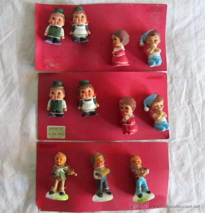 Figure di Gomma e PVC: 11 figuras de pl&aacute;stico duro en cart&oacute;n de muestrario A&ntilde;os 70-80