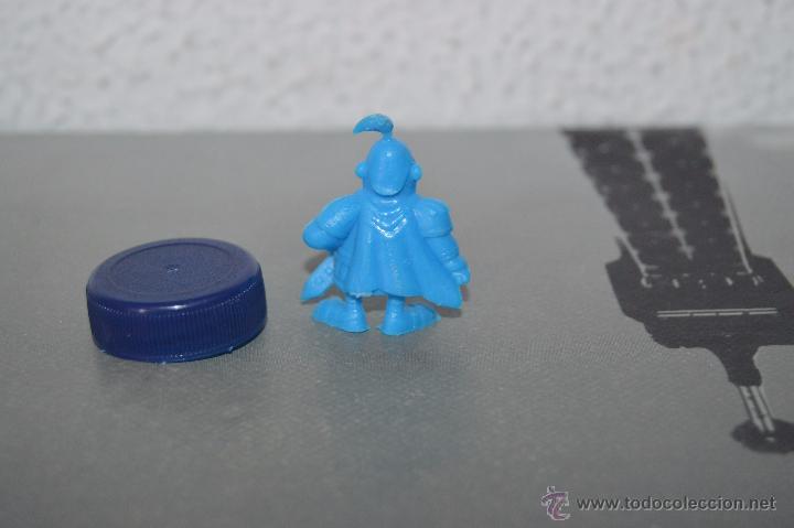 Figuras de goma y PVC: mu&ntilde;eco figura dunkin romano asterix - Foto 2