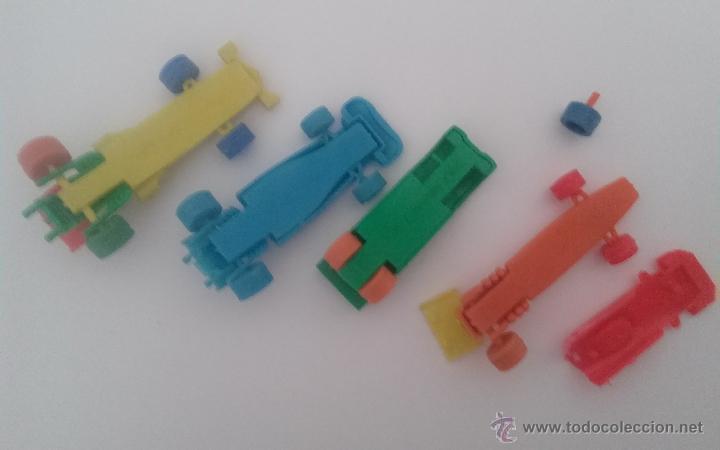 Figuras de goma y PVC: LOTE COCHE BOLIDO DUNKIN - Foto 2