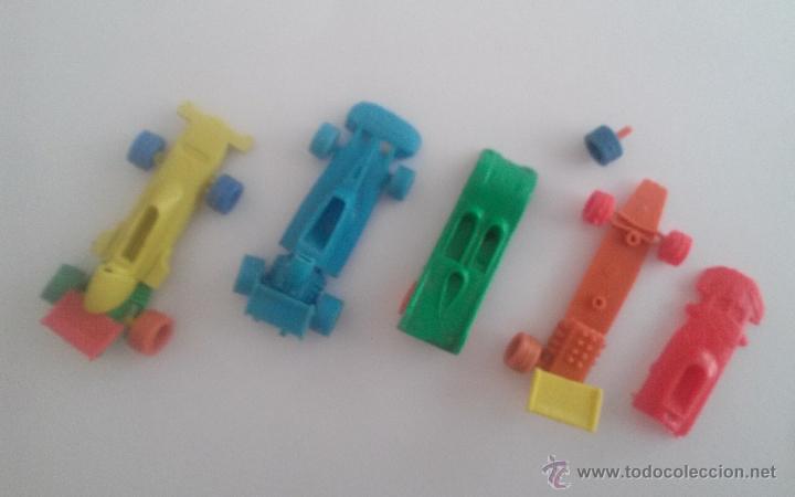 Figuras de goma y PVC: LOTE COCHE BOLIDO DUNKIN - Foto 3