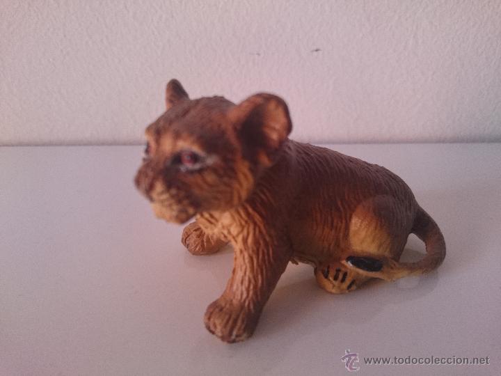 Figuras de goma y PVC: Figura Le&oacute;n - Foto 1