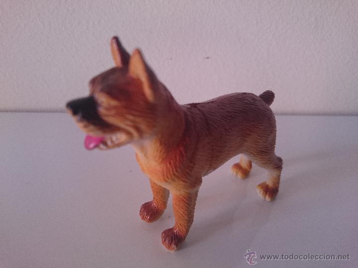 Figuras de goma y PVC: Figura Perro - Foto 2
