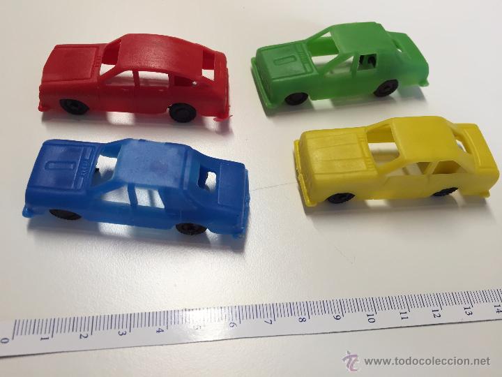 Figuras de goma y PVC: LOTE 4 COCHES PLASTICO - Foto 1