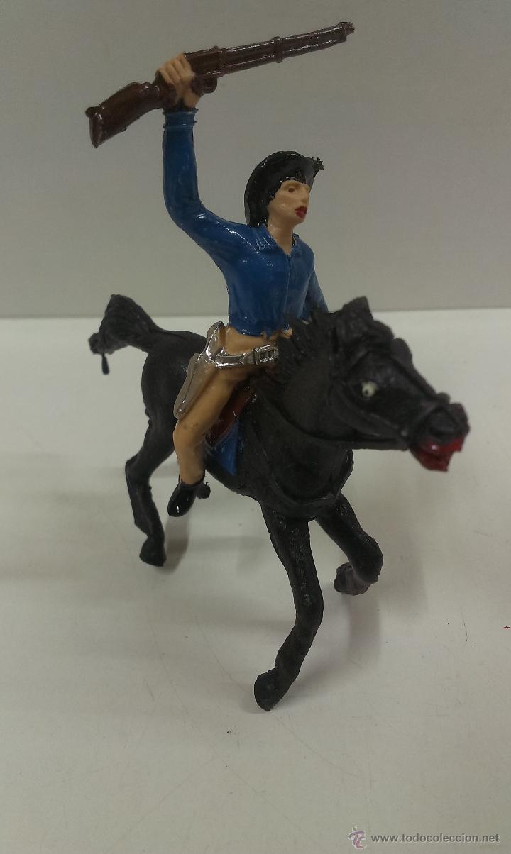 Figuras de goma y PVC: VAQUERO A CABALLO .MARCA JECSAN - Foto 1