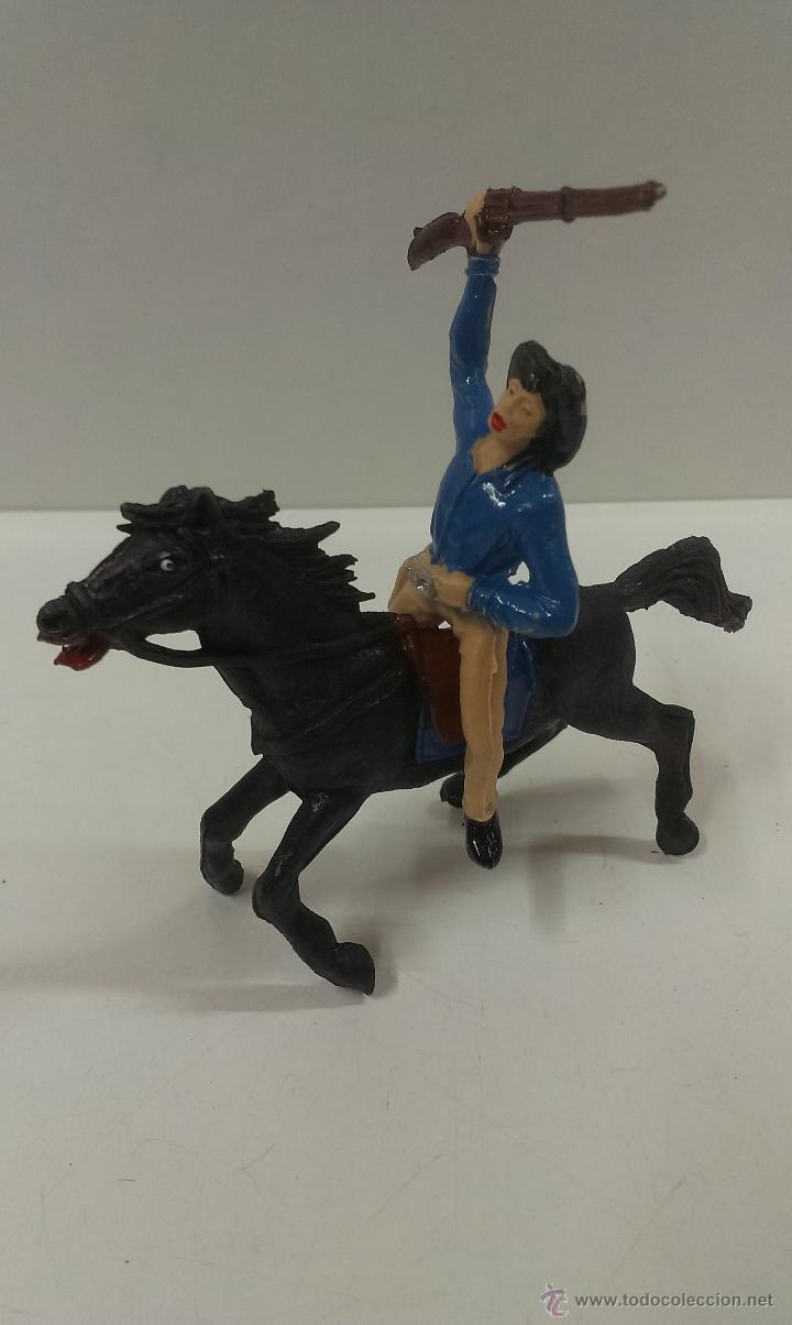 Figuras de goma y PVC: VAQUERO A CABALLO .MARCA JECSAN - Foto 2