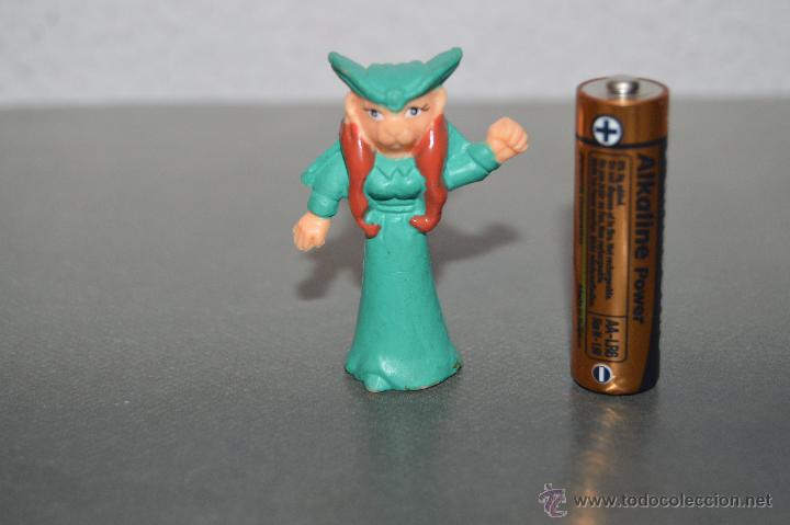 Figuras de goma y PVC: mu&ntilde;eco figura sylvan el valiente DOCOM DANONE - Foto 1