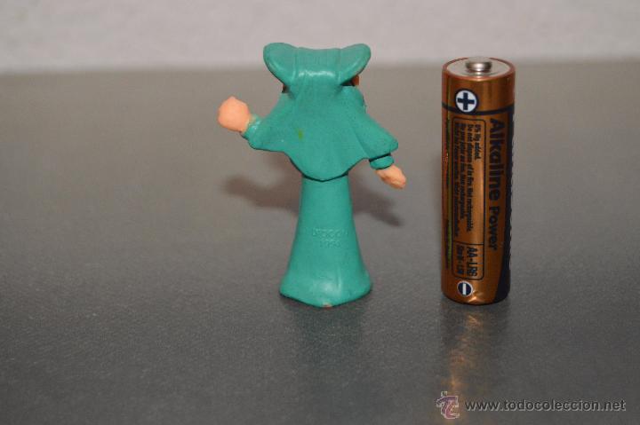 Figuras de goma y PVC: mu&ntilde;eco figura sylvan el valiente DOCOM DANONE - Foto 2