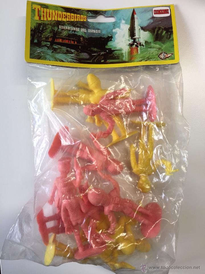Figuras de goma y PVC: BLISTER COMANSI THUNDERBIRDS GUARDIANES DEL ESPACIO - Foto 1