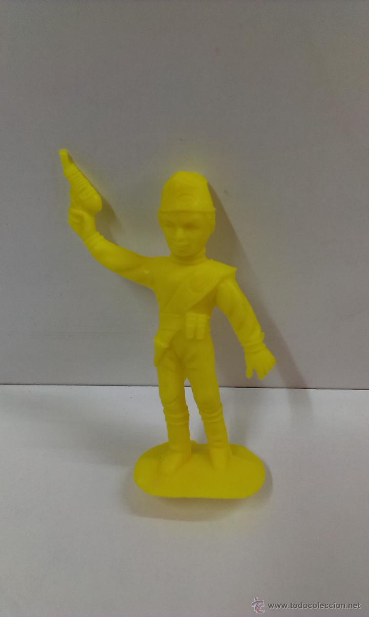 Figuras de goma y PVC: FIGURITA GUARDIANES DEL ESPACIO . COMANSI - Foto 1