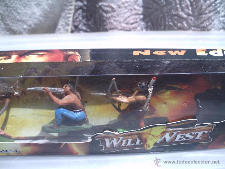 Figuras de goma y PVC: indios de jecsan en caja - Foto 3