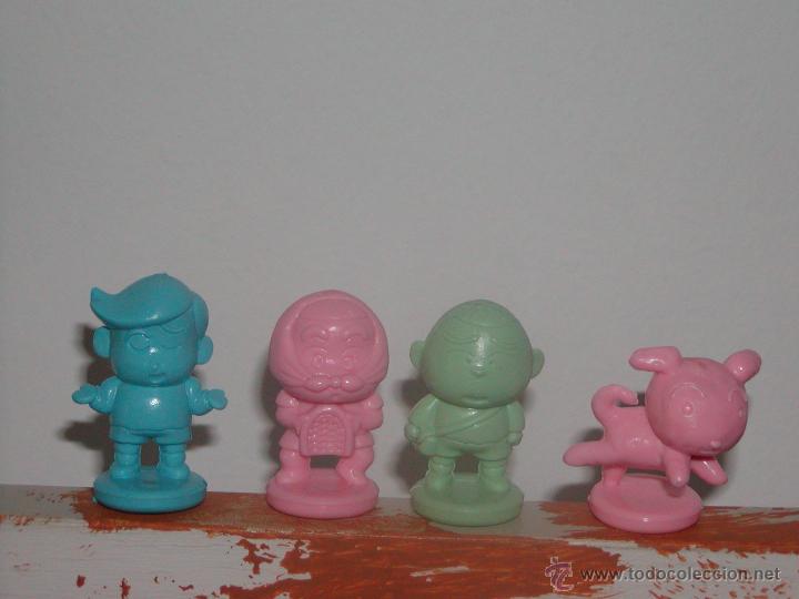 Figuras de goma y PVC: FIGURAS DUNKIN - Foto 1
