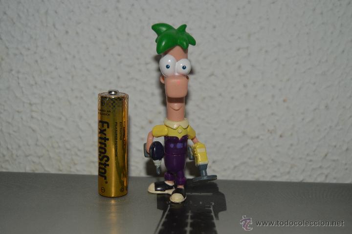 Figuras de goma y PVC: mu&ntilde;eco figura disney - Foto 1