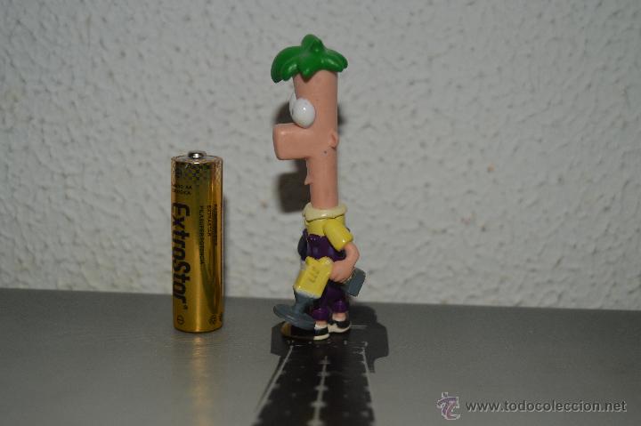 Figuras de goma y PVC: mu&ntilde;eco figura disney - Foto 2