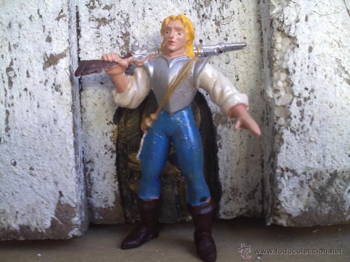 Figuras de goma y PVC: el capitan john smith de pocahontas de comansi - Foto 1